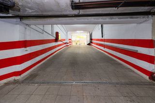 Garaje en alquiler en San Matías - Realejo en Granada