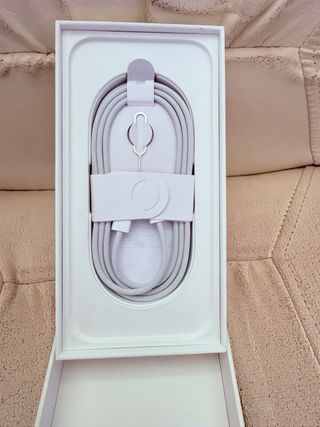 iPhone 16 Pro Max 512GB,  impecable en caja