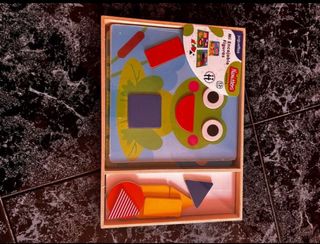 Juguete didáctico de madera