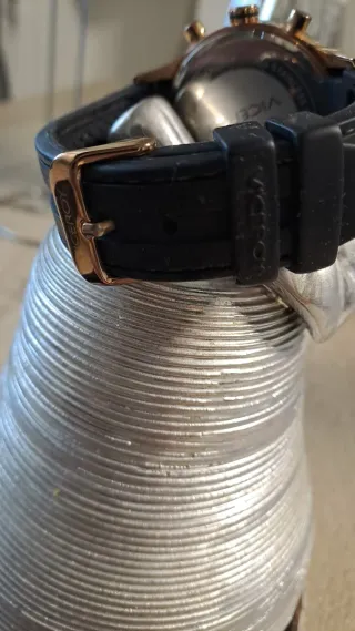 Reloj Viceroy Negro y Dorado