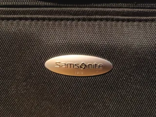 Maletín ejecutivo Samsonite con ruedas