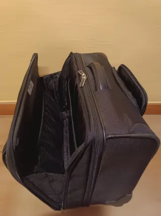 Maletín ejecutivo Samsonite con ruedas