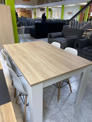 Mesa comedor extensible + 4 sillas