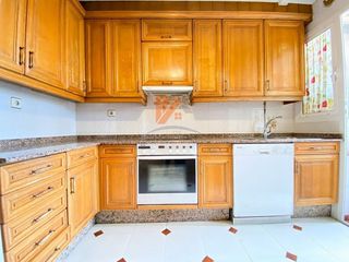 Piso en venta en Ensanche - Sar en Santiago de Compostela