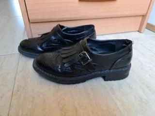 Zapatos estilo masculino mujer