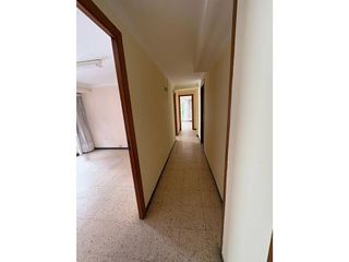 Oficina en venta en Binéfar