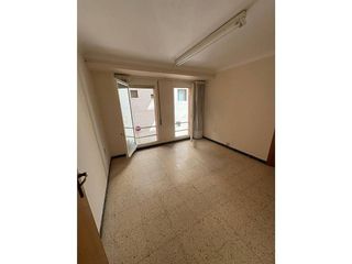 Oficina en venta en Binéfar