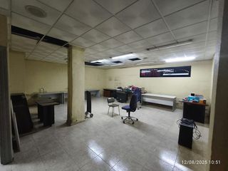 Local comercial en venta en San Luis en Almería