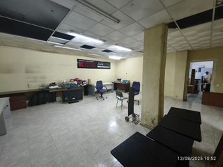 Local comercial en venta en San Luis en Almería