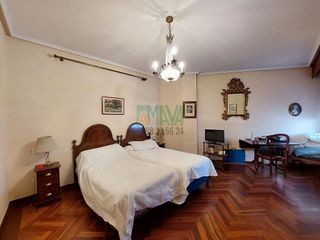 Piso en venta en Centro en Ourense