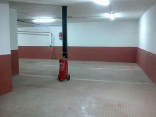 Garaje en venta en Los Cármenes en Madrid