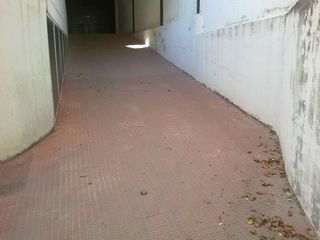 Garaje en venta en Los Cármenes en Madrid