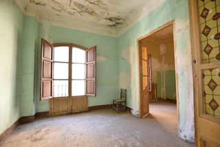 Edificio en venta en Guadix