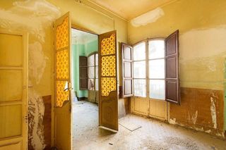 Edificio en venta en Guadix