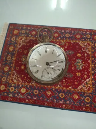 Reloj de bolsillo antiguo