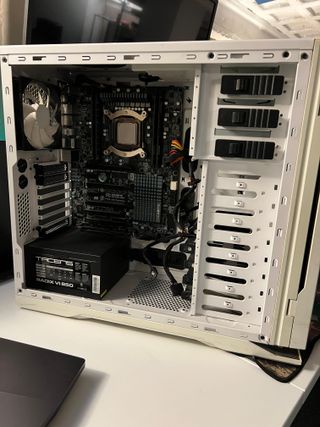 Ordenador sobremesa i7 3930K Beige/Blanco