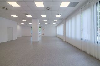 Oficina en alquiler en Sant Just Desvern