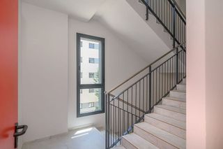 Oficina en alquiler en Sant Just Desvern