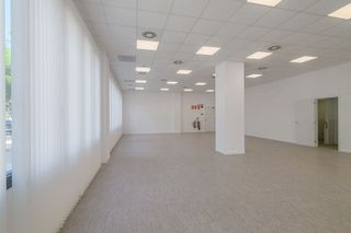 Oficina en alquiler en Sant Just Desvern