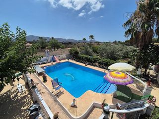 Casa pareada en venta en Alfaz del Pi Pueblo-Urbanizaciones en Alfaz del pi / Alfàs del Pi