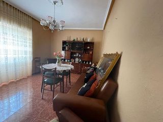Chalet en venta en Valdepeñas