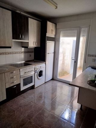 Casa adosada en venta en Corral de Almaguer