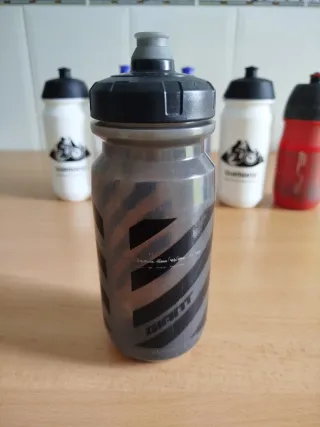 Bidones de agua para bicicleta (Shimano, Elite)