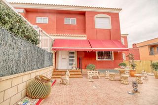 Chalet en venta en Albatera