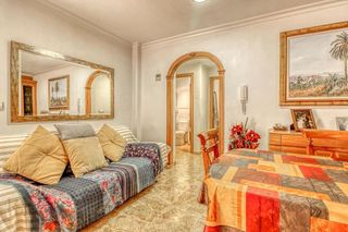 Chalet en venta en Albatera