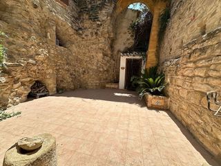 Casa adosada en venta en Úbeda