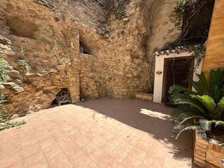 Casa adosada en venta en Úbeda