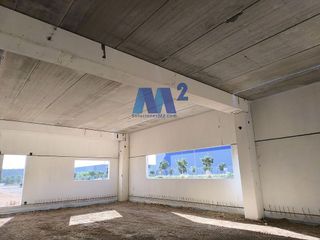 Nave industrial en alquiler en Cheste