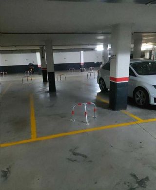 Garaje en alquiler en Cascajos - Piqueras en Logroño