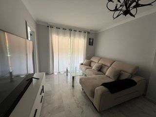 Piso en alquiler en Puerto - Plaza de Toros en Estepona