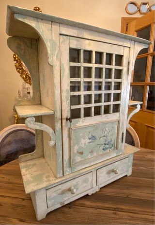 Mueble auxiliar antiguo modernista