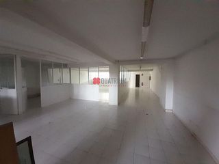 Local comercial en venta en Ensanche - Sar en Santiago de Compostela