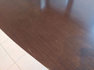 Mesa de despacho moderna marrón y gris