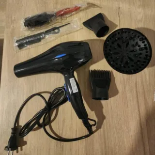 Secador de pelo negro NUEVO