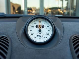 PORSCHE 718 Cayman GT4 RS