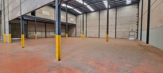 Nave industrial en alquiler en Borox