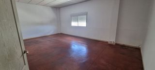 Nave industrial en alquiler en Borox