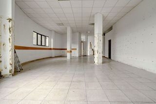 Local comercial en alquiler en Palmera - Dumboa - Arbes en Irun