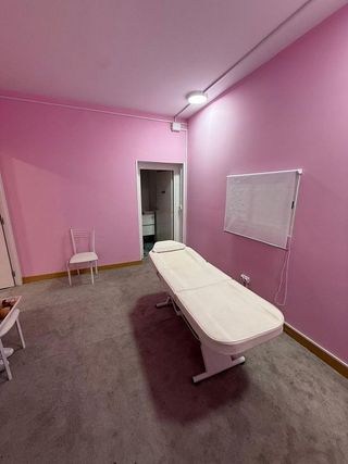 Local comercial en alquiler en Moscardó en Madrid