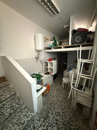 Local comercial en alquiler en Moscardó en Madrid