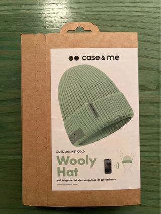 Cappello con auricolari Bluetooth Case & Me