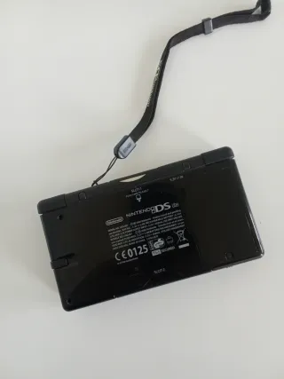 Nintendo DS Lite Negra + Juego