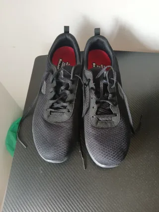 Zapatillas Skechers Negras