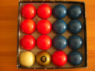 Bolas de billar Aramith Golden 8 Ball Rojas Azul