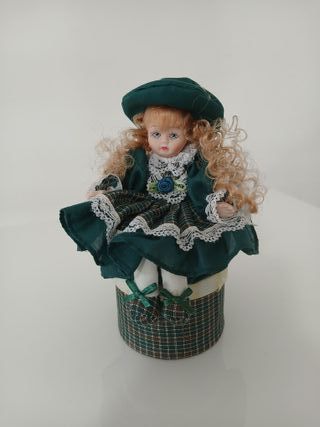 Bambola Ceramica Porcellana Vintage 20cm