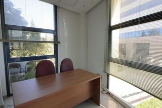 Oficina en venta en Parque Alcosa - Jardines del Edén en Sevilla